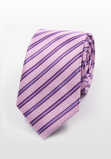 粉色条纹领带