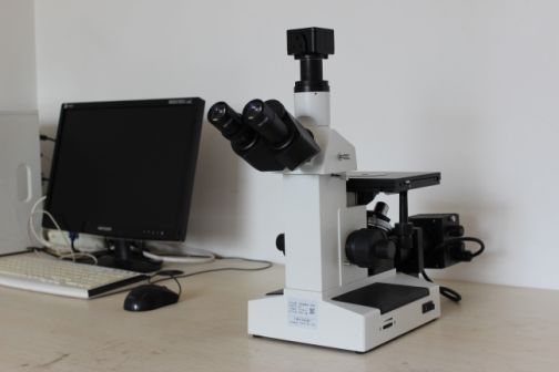 4XC-W三目倒置金相显微镜